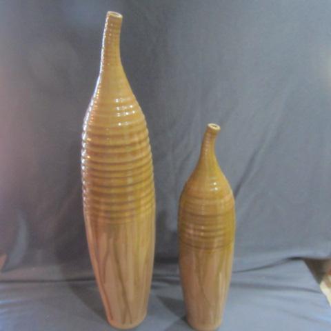 lot 457 image: Stretch Pottery Vases