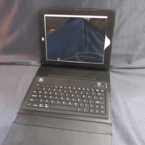 lot 459 image: iPad, 16g