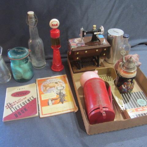lot 465 image: Ford & DeLaval 1941 Books