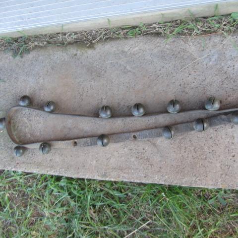 lot 494 image: Sleigh Bells