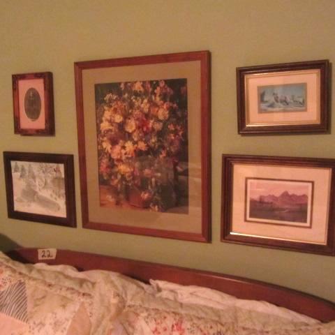 lot 526 image: Artwork