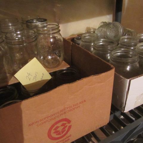 lot 547 image: Jelly & Canning Jars