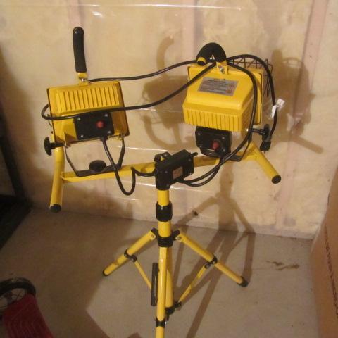 lot 550 image: Halogen Work Light