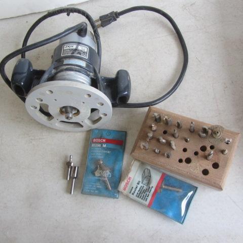 lot 70 image: Skil Router