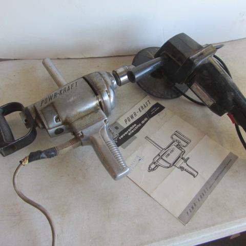 lot 71 image: 12 Drill, 7 SanderPolisher