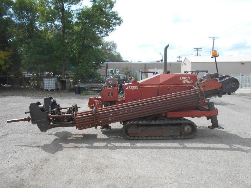 Ditch Witch JT 2320 Directional Drill and 1100 of Stem. Runs.