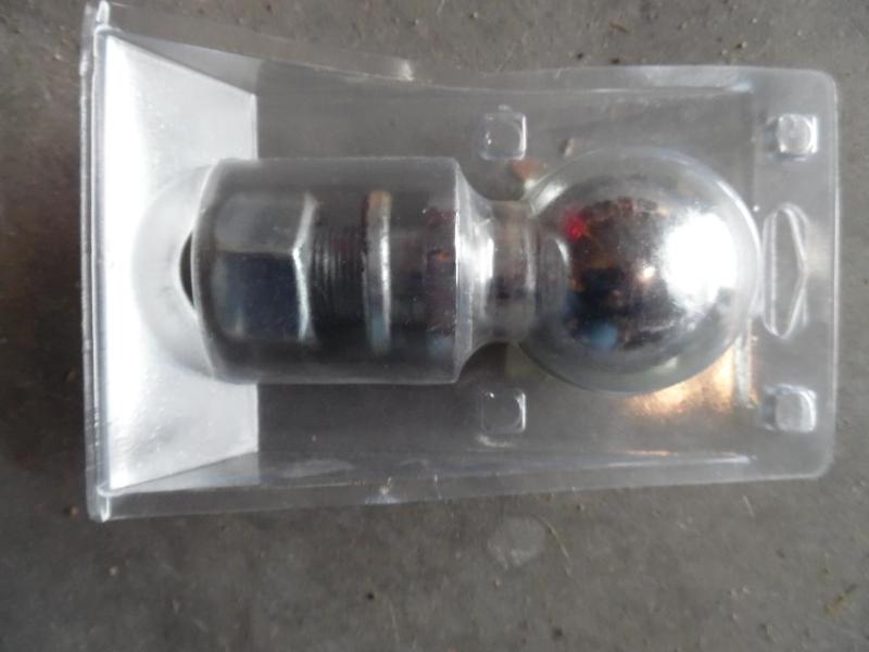 Ball hitch