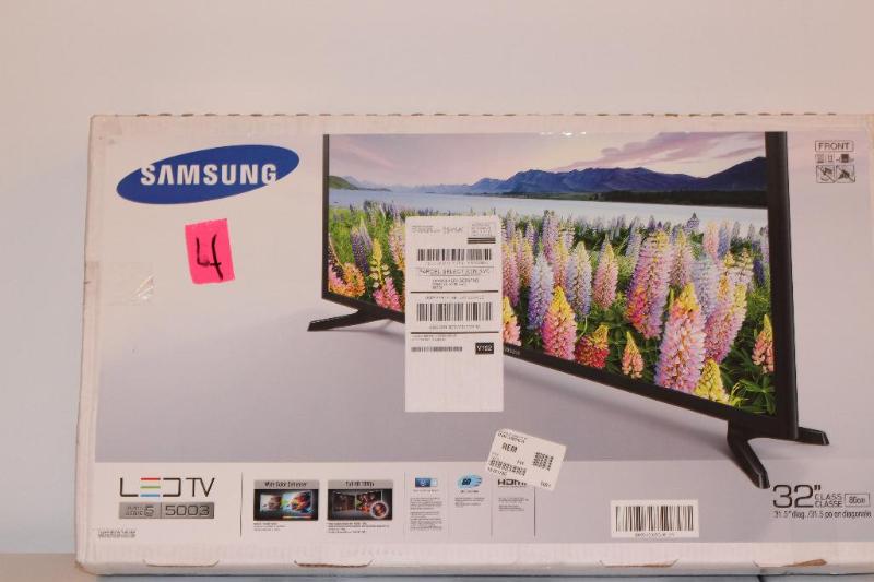lot 4 image: SAMSUNG 32 5000 Series