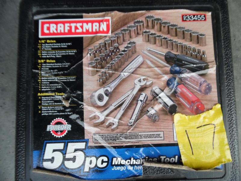 lot 17 image: Craftsman Mechanics Tool Set