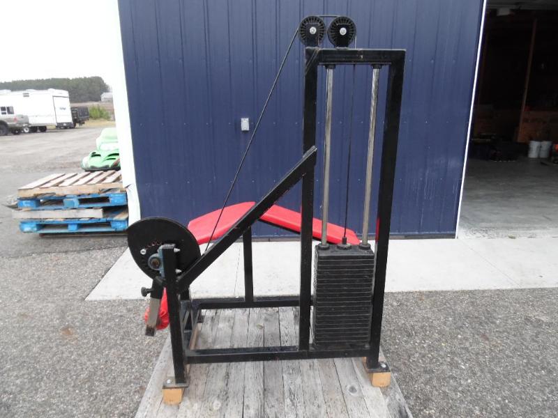 lot 9 image: Infinity Weight Bench