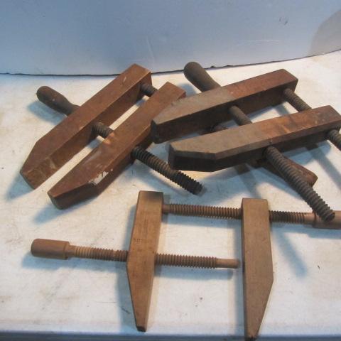 lot 11 image: Wood Clamps