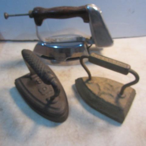 lot 169 image: Flat Irons, Gas Iron