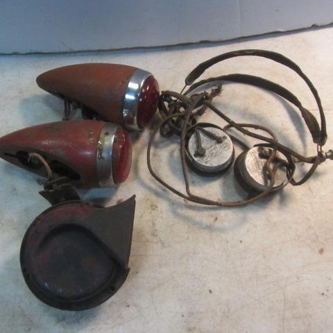 lot 185 image: Tail Lights, Head Set, Sparton Horn