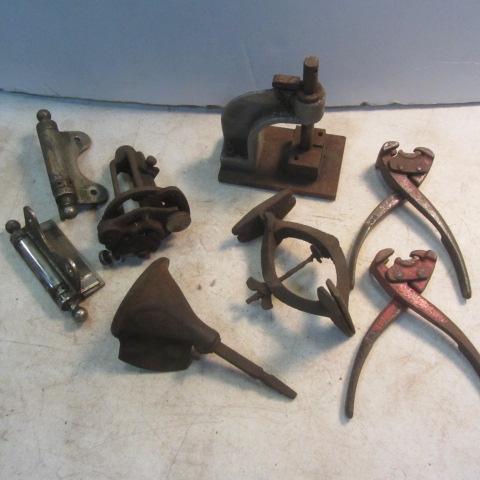 lot 186 image: Antique Tools