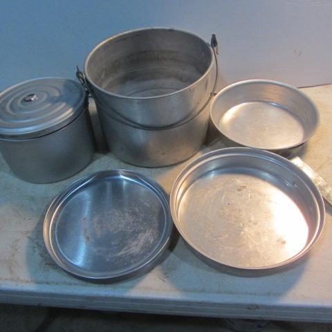 lot 247 image: Camp Cooking Set