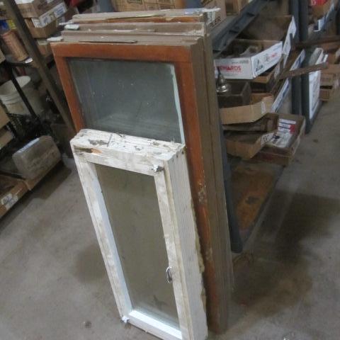 lot 248 image: Windows