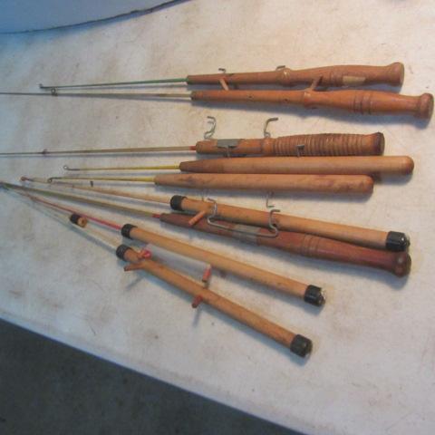 lot 260 image: Jig Sticks
