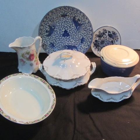 lot 276 image: Homer Laughlin & Oxford Dishes