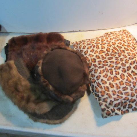 lot 303 image: Ladies Stetson Fur Hat, Muffs, Collars
