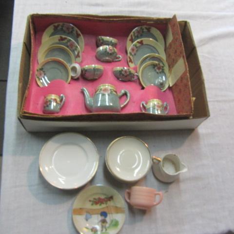 lot 315 image: Childs Tea Set and Dishes