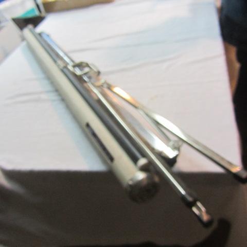 lot 348 image: Sears Projection Screen