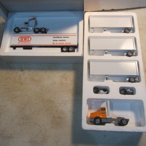 lot 73 image: Truck & Trailer Toys