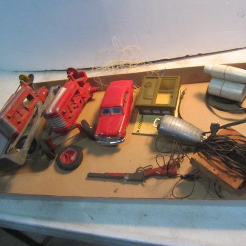 lot 95 image: Vintage Toy Tractors, Cars