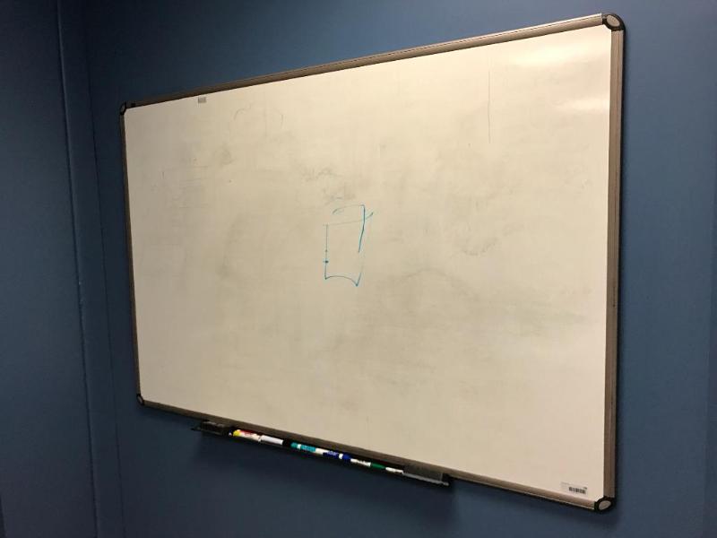 lot 102 image: 6 x 4 Quarett White Board bring tools for c...