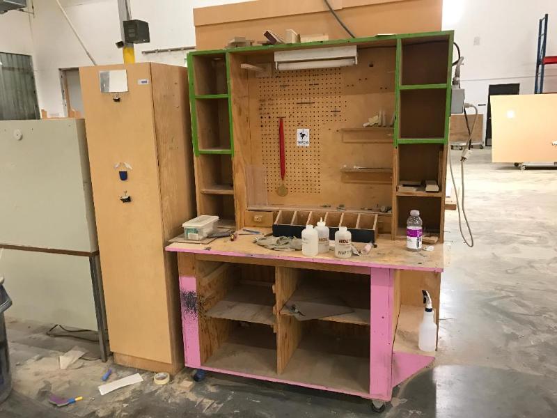 lot 137 image: Locker and portable work station 18" x 2...