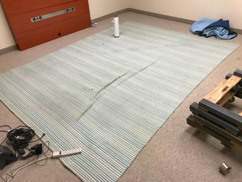 lot 162 image: Large Area Rug...
