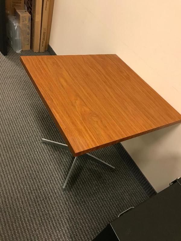 lot 167 image: 30" Square table...