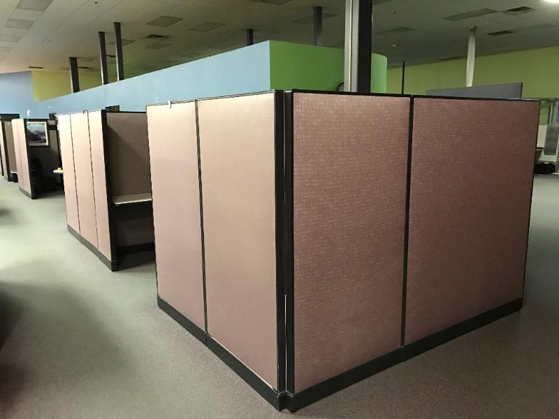 lot 24 image: (3) Hayworth Office Cubicles 32 x 8 Consist...