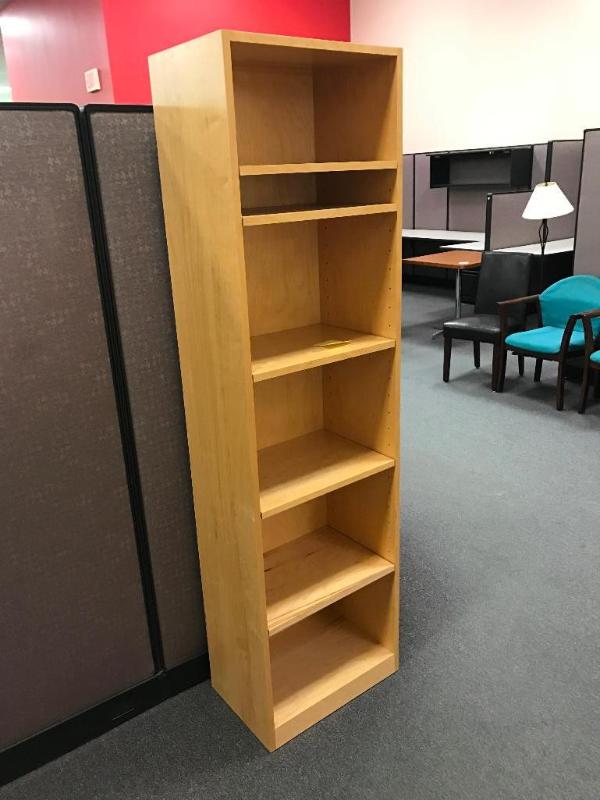 lot 31A image: Clean Wood shelf.   Adjustable Shelves 2...