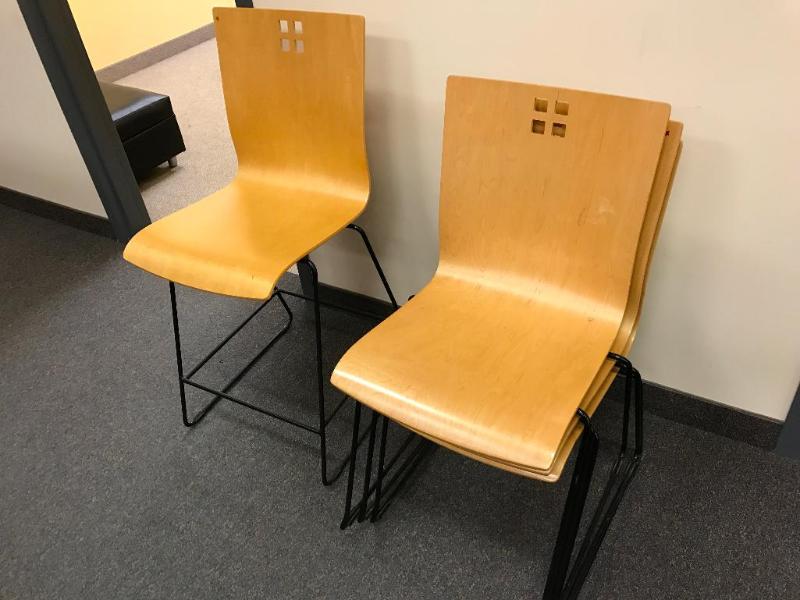 lot 70 image: (4) Leland Wod chairs...