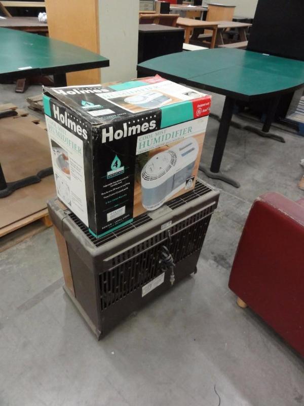 lot 81 image: (2) Dehumidifiers. Holmes Microban up to 900 ...