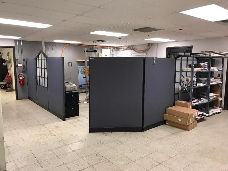 lot 84 image: Office Cubical Walls (5) 48" x 68" ...