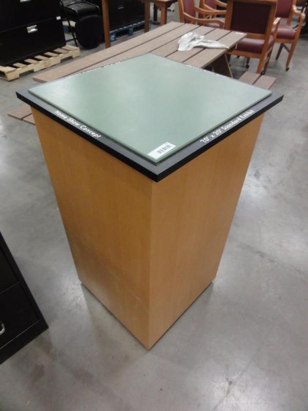 lot 89 image: 40" Tall Table on hidden casters 22"...