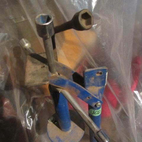 Tire Changer