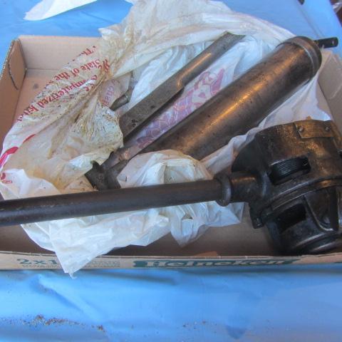 Grease Gun, Pipe Threader