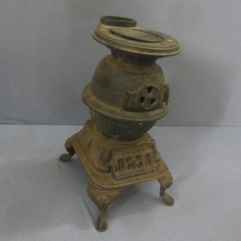 Cast Iron Toy Stove