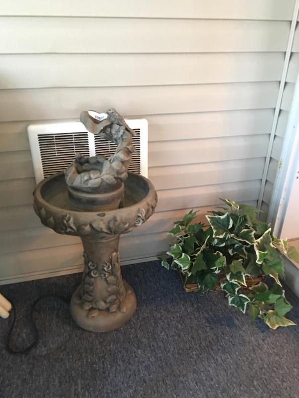 lot 125 image: Bird Bath with pump and plant....