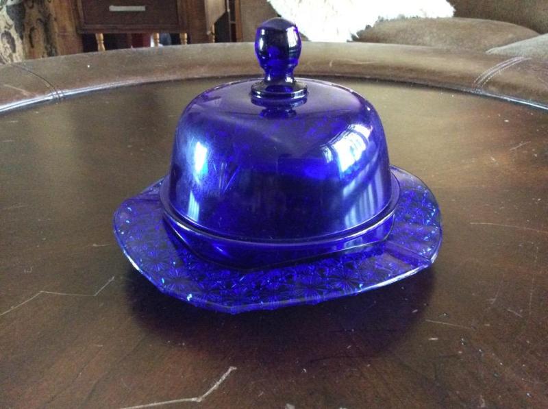 lot 65 image: Collectible Vintage Coblat blue glass covered...