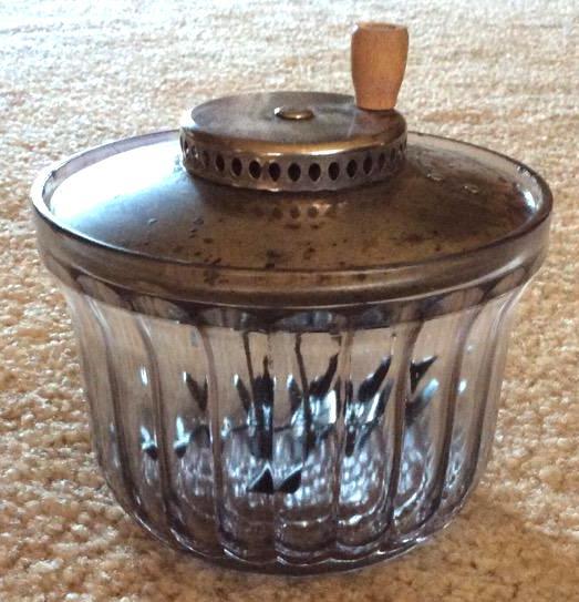 lot 66 image: Vintage Glass jar hand egg mixer with knob....