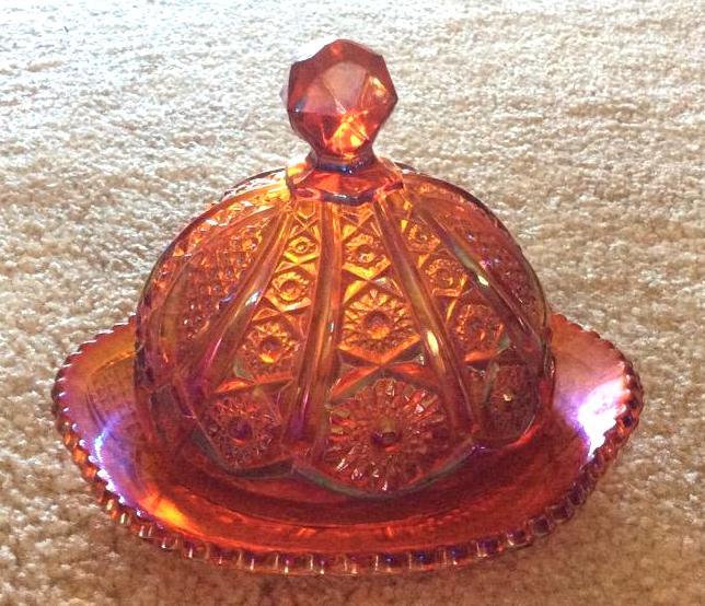 lot 71 image: Vintage depression glass marigold () paneled...