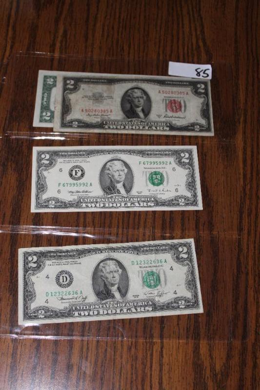 lot 85 image: Collectible Red Certificate 2 dollar bills. 1...