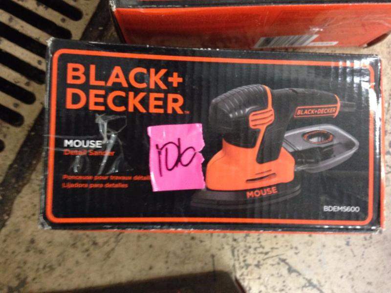 Black & Decker detail sander