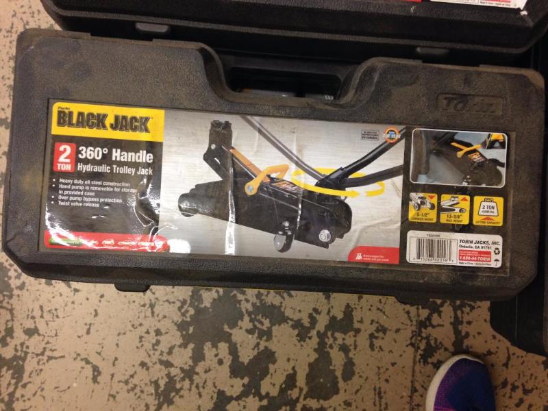 Hydraulic trolley jack