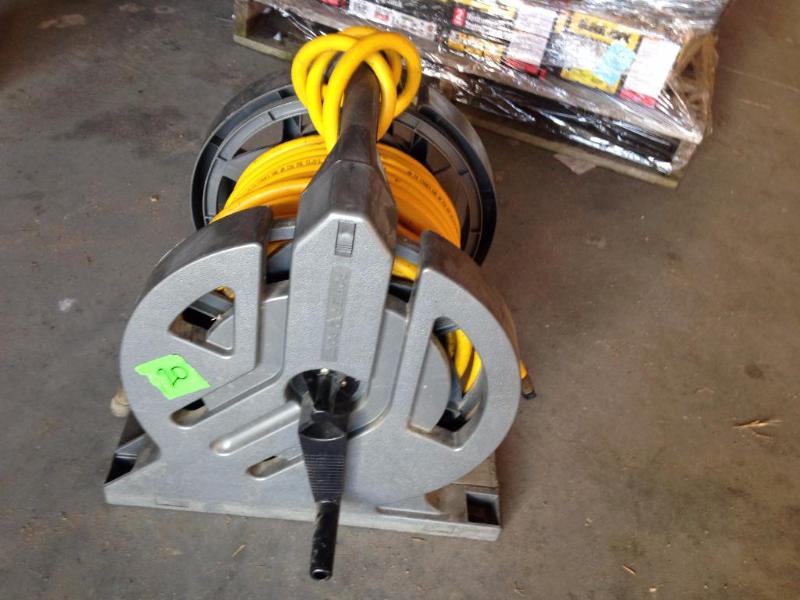 Air hose and reel
