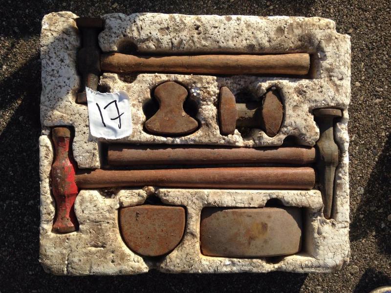 Hammers and mini anvil set