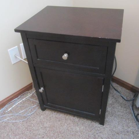 lot 14 image: Night Stand